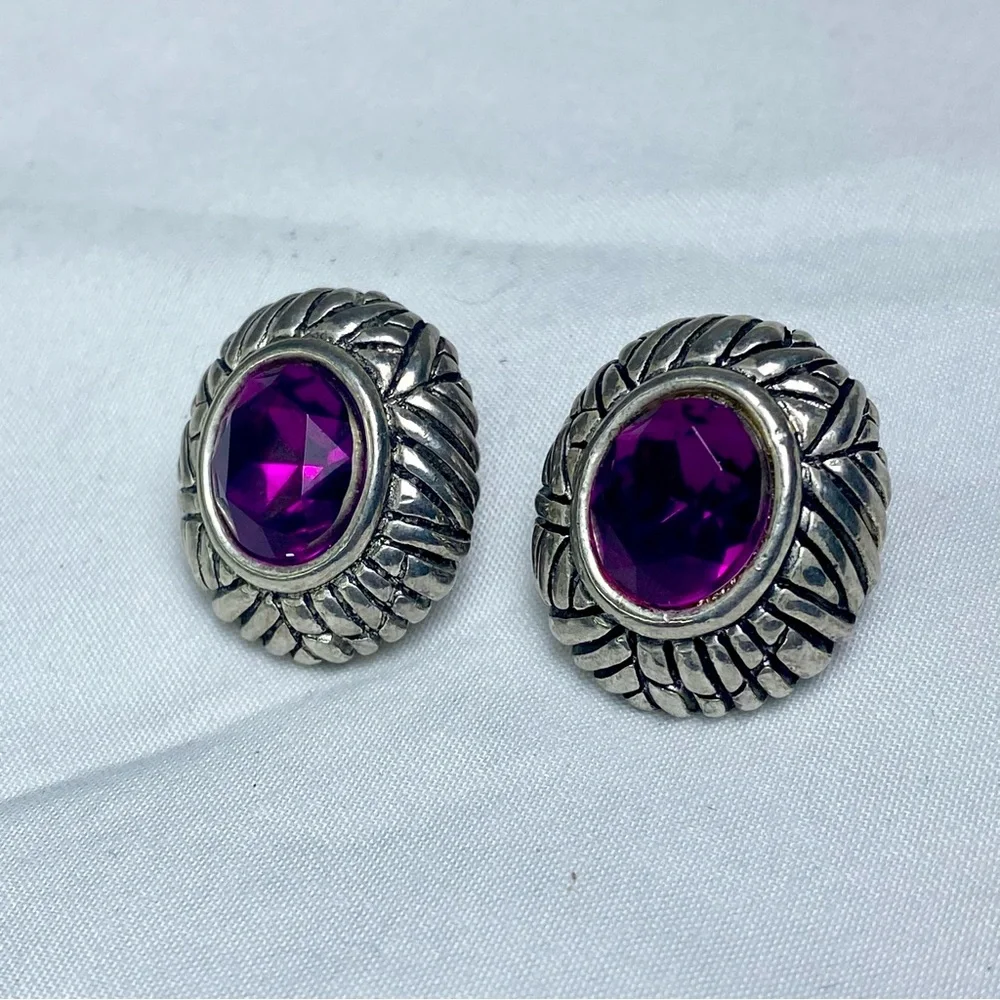 VTG Oval Silver-Tone Clip-On Earrings with Vibrant Purple Stone - Picture 3 of 5